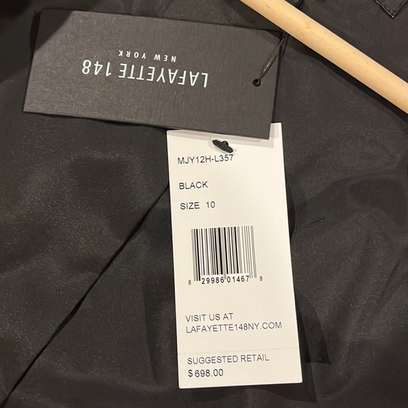 Lafayette 148 leather trimmed blazer. - Picture 8 of 9